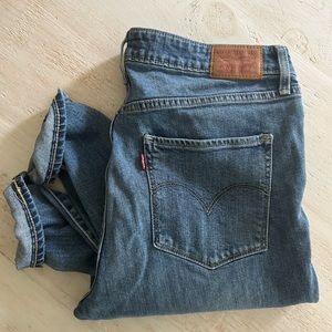 LEVIS 721 High Rise Skinny Jeans size 32
